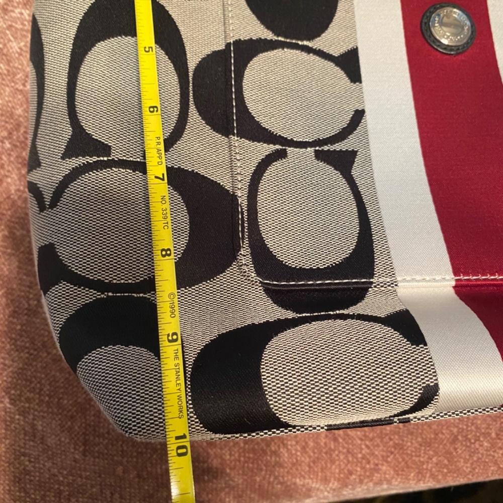 Coach purse - Picture 7 of 8